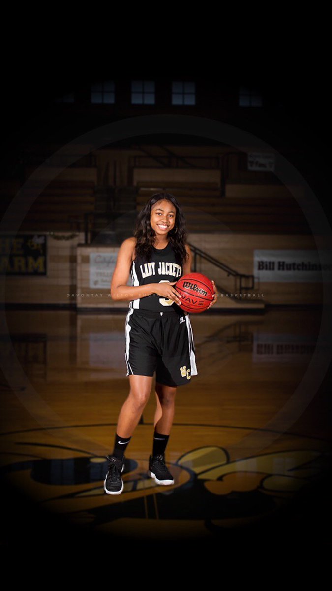 Terran Ward is special. 2020, Combo guard with great size.  This kid is a competitor.  She hates to lose. Something you can't teach. She help @TeameliteTG2020 by avg a dbl dbl vs tough competion this summer.