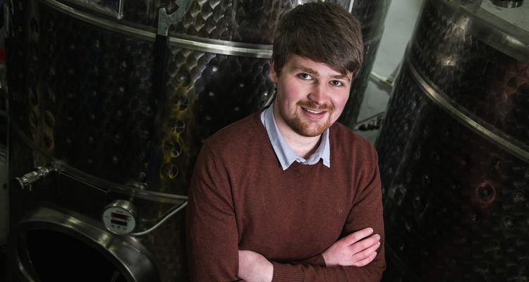 GinandDoric's tweet photo. Woah that’s a big G&amp;T! 😮 Congratulations @DeeDistillery on making the #worldslargestginandtonic 🍸 Looking forward to sampling the 875 litre(!) G&amp;T at @SessionsFest in #Aberdeen at the weekend!

https://t.co/CLbXGc7gBu https://t.co/uuZ3hlttrz