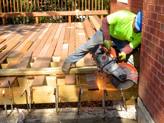 WestportLibrary's tweet image. We can barely recognize the Great Hall with all of the progress being done on the #TransformationProject! For updates and more behind-the-scenes photos by Dick Frank, check out wltransformationproject.org. #TransformationTuesday