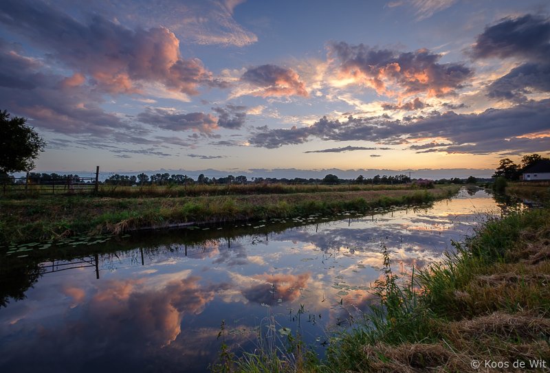 koosdewit's tweet photo. Sunset at the Borgsloot #Harkstede #Groningen #Netherlands https://t.co/2s4OtAEAs6 https://t.co/ijtPhBLVx9