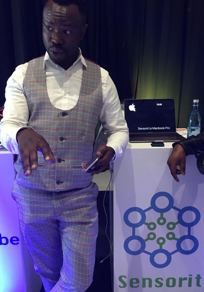 Restinguser_04's tweet image. Aubrey Mnisi, founder and CEO of Sensorit, one of the winners in the MTN IoT Awards. His smart technology gets installed in old vehicles w/out new smart tech so the car can sense when it’s too close to another vehicle. More info on Saturday at 20:30 on 404 #SABCNetwork #SABCNews