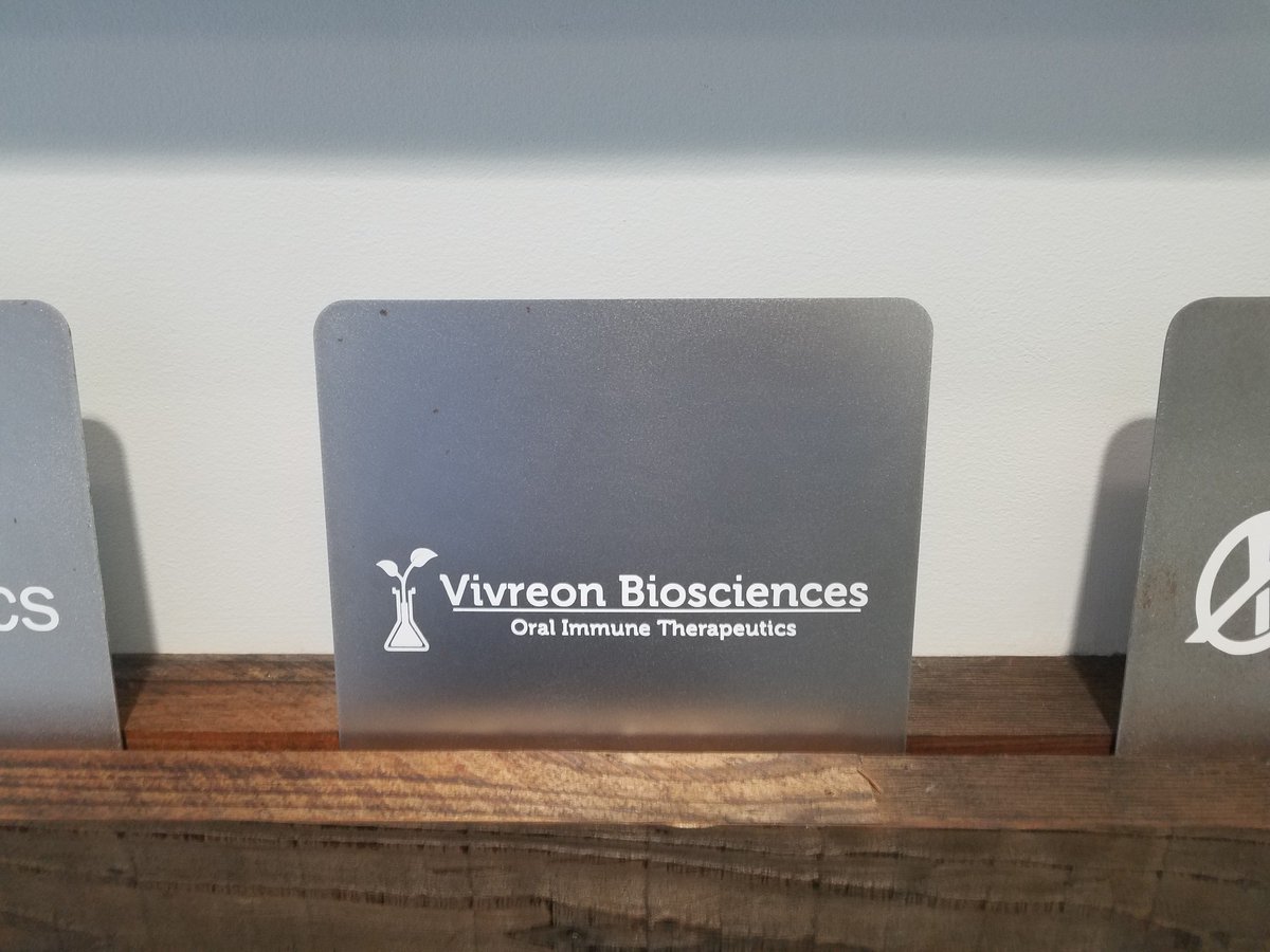VivreonB's tweet photo. @VivreonB has a new engraved plaque in the entry walkway at @JLABS! https://t.co/ydHnFgKIFV