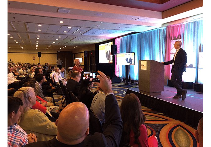 thepacker's tweet photo. Foodservice expo features Danny Meyer, buyer panel led by Jet Tila https://t.co/QlfWRPQpKO #FreshProduce #foodservice #pmafsc https://t.co/v8ltSY9Xn0