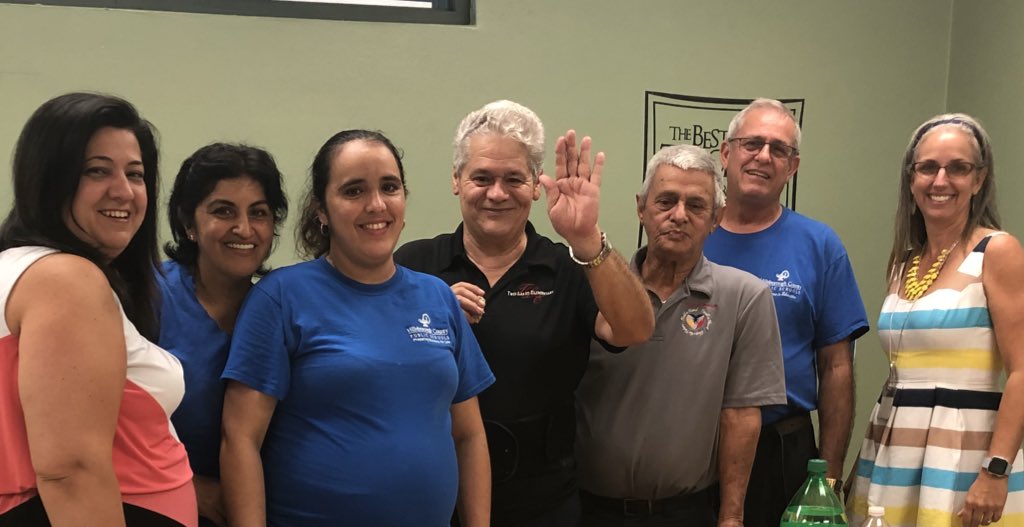 TwinLakes_HCPS's tweet photo. The best custodians in Hillsborough County. Our school looks beautiful because of their hardwork. @HCPSArea2 https://t.co/s0GU0Ue4QD