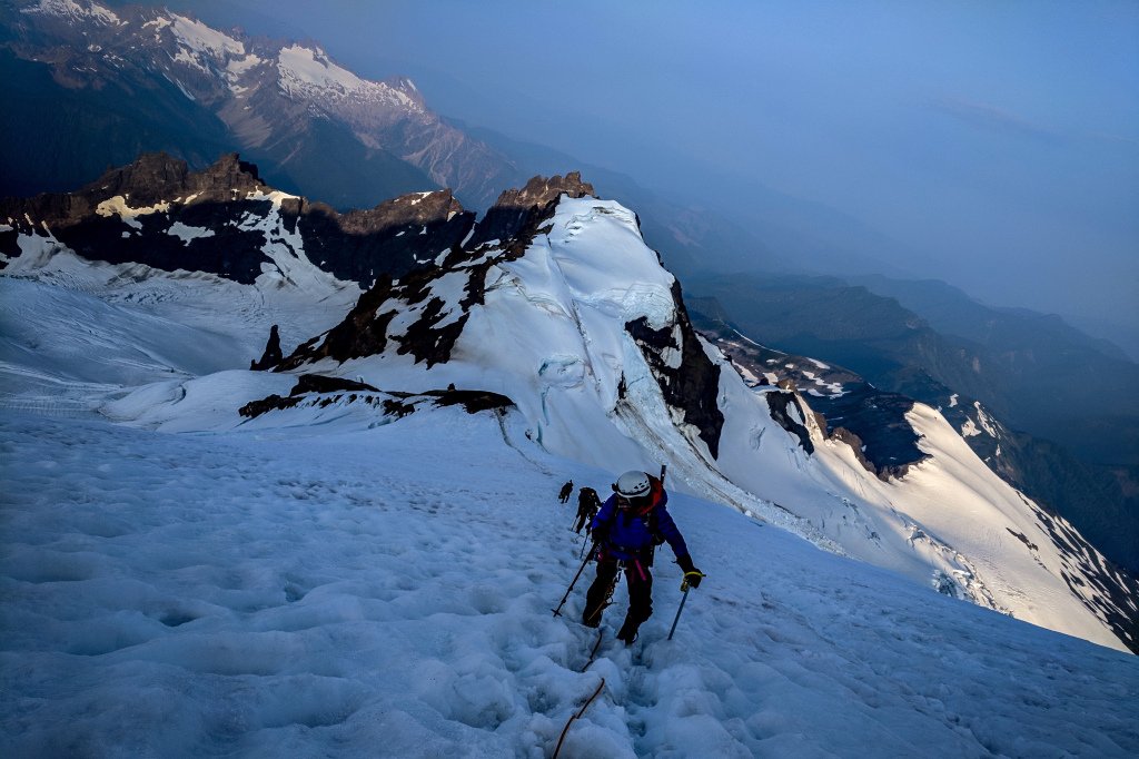 lena_desmond's tweet photo. For The Girls: Mount Baker https://t.co/GmJDgzWfc7 https://t.co/DVyOguXyHO