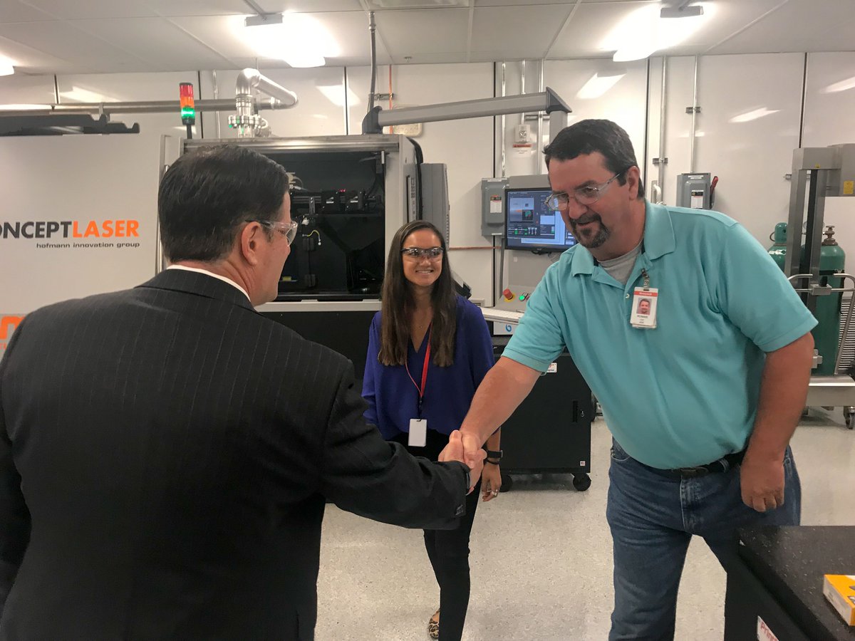 DougDucey's tweet photo. Thank you to the hardworking employees of @honeywell_aero for their questions and engaging discussion. We talked about continuing to grow Arizona’s economy, strengthening public education, and building safer communities #SecureAZ https://t.co/BtSNyUQajR