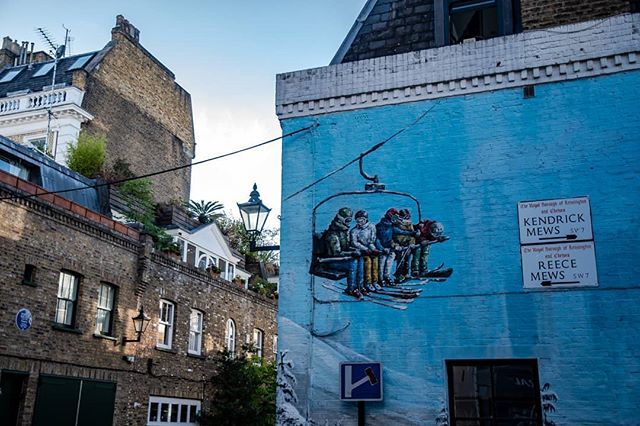 TomRyanElliott's tweet photo. Fancy going Skiing? ⛷️🏂📷
*
*
*
#ski #snowboarding #chelsea #kensington #winter #painting #alps #skiart #neighbors #getwestlondon #baconsold #skiholiday #commissioned #mewswall #johnymidnight #getwest #skimural #d500 #property #dreamhome #thisislondon… https://t.co/P3r1Tf991e https://t.co/QamSTcfJDB