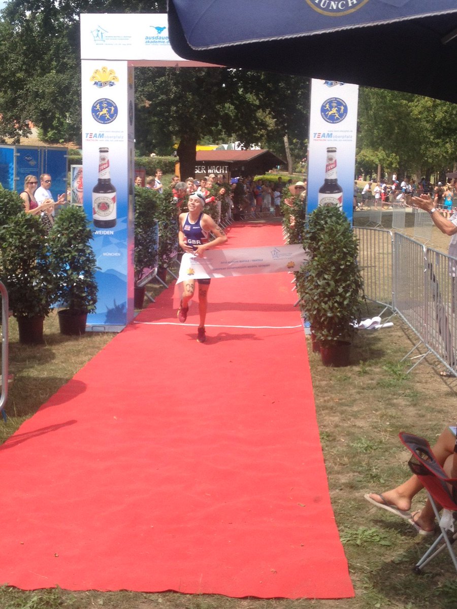 LarissaHannam1's tweet photo. Very pleased that all of my hard work in training has paid off this weekend at the European Triathle Championships, bringing home an individual and team 🥇and a mixed relay🥈#u17europeanchamp. @NWBiathleHub @PentathlonGB https://t.co/qONDjCiVse