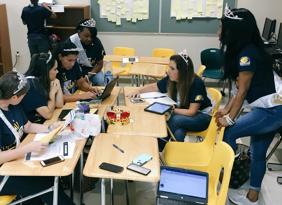 sdmpanthers's tweet photo. Queens planning for our Princes and Princesses! August 20th we will roll out the red carpet! Stay tuned!! 👑#TheDade @MiamiSup @MDCPSSouth @MDCPS_MSR @DrIliaMolina @Larry_Feldman https://t.co/fM8S7f6qRe