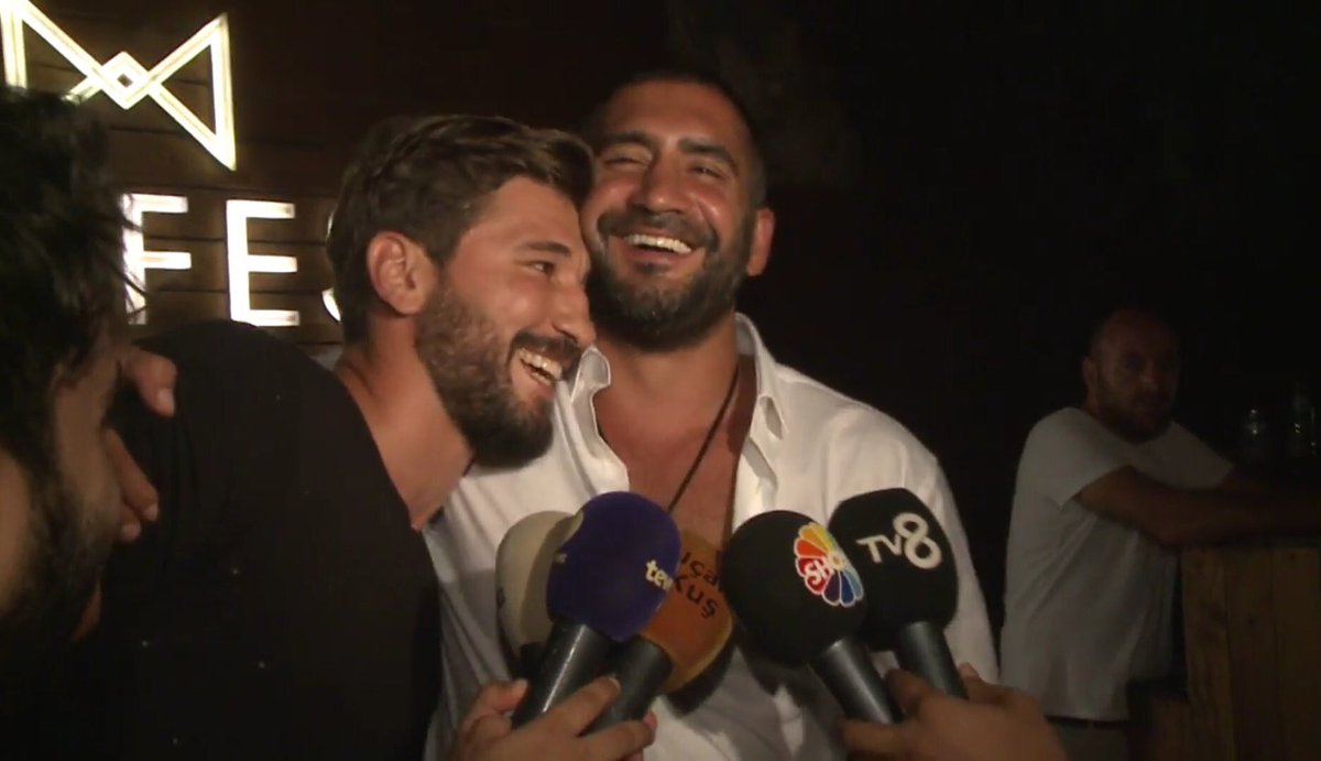 Sema : Adem beni tatile götür 
Merve : Adem düğünümde cumhuriyet tak
Mustafa Kemal : Adem bana spor salonu aç 
Ümit : Gardaşım bişeye ihtiyacın var mı gardaşım 

<a href="/adem_kilicci/">Adem Kılıçcı</a> #AKFC