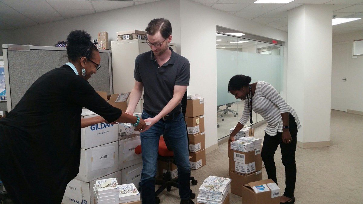 _BetaAlphaPsi's tweet photo. We have been working with @UWNCA to plan this yearβs Community Service Day. This week, United Way is organizing the supplies we need to host our Literacy Fairs at 9 programs in under-served neighborhoods in Washington, DC. Thank you United Way! #KPMGBAPIDL #LiteracyBAP https://t.co/BFLTq9V6WD