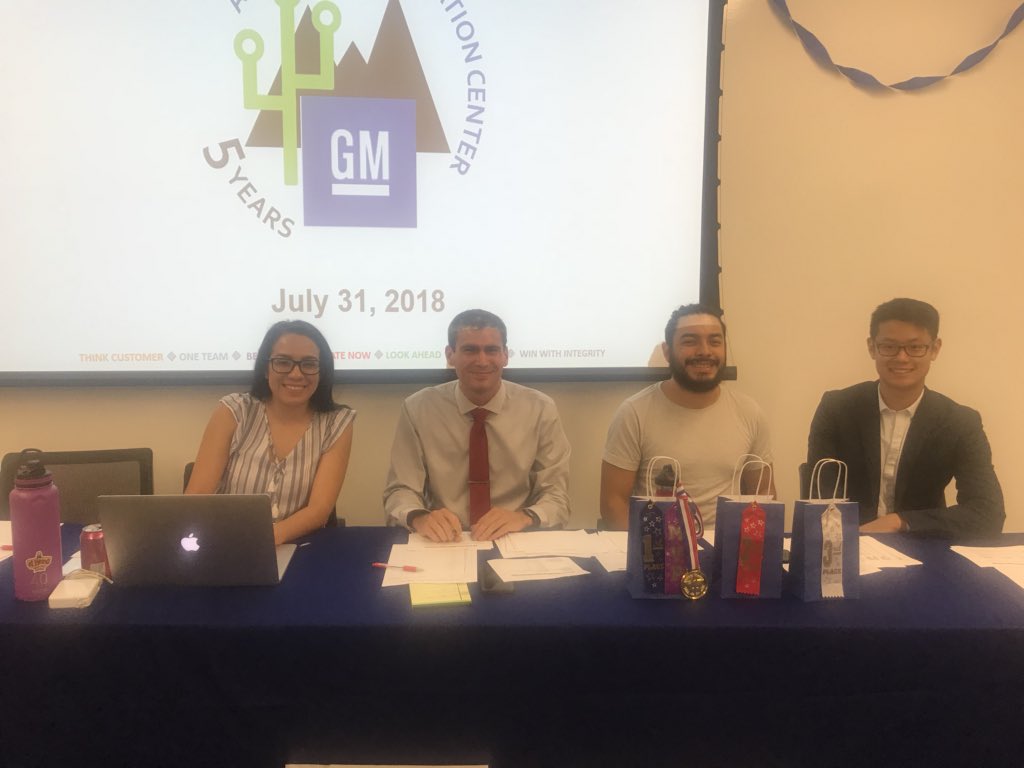 aleluvsjacob's tweet photo. @GM Arizona Innovation Center celebrating their 5th year anniversary. @lizbeeee_ representing @LatinoNetworkAz #GMLN in AZ!!! For the talent/no talent show at our facility. https://t.co/TZkrkxedG7