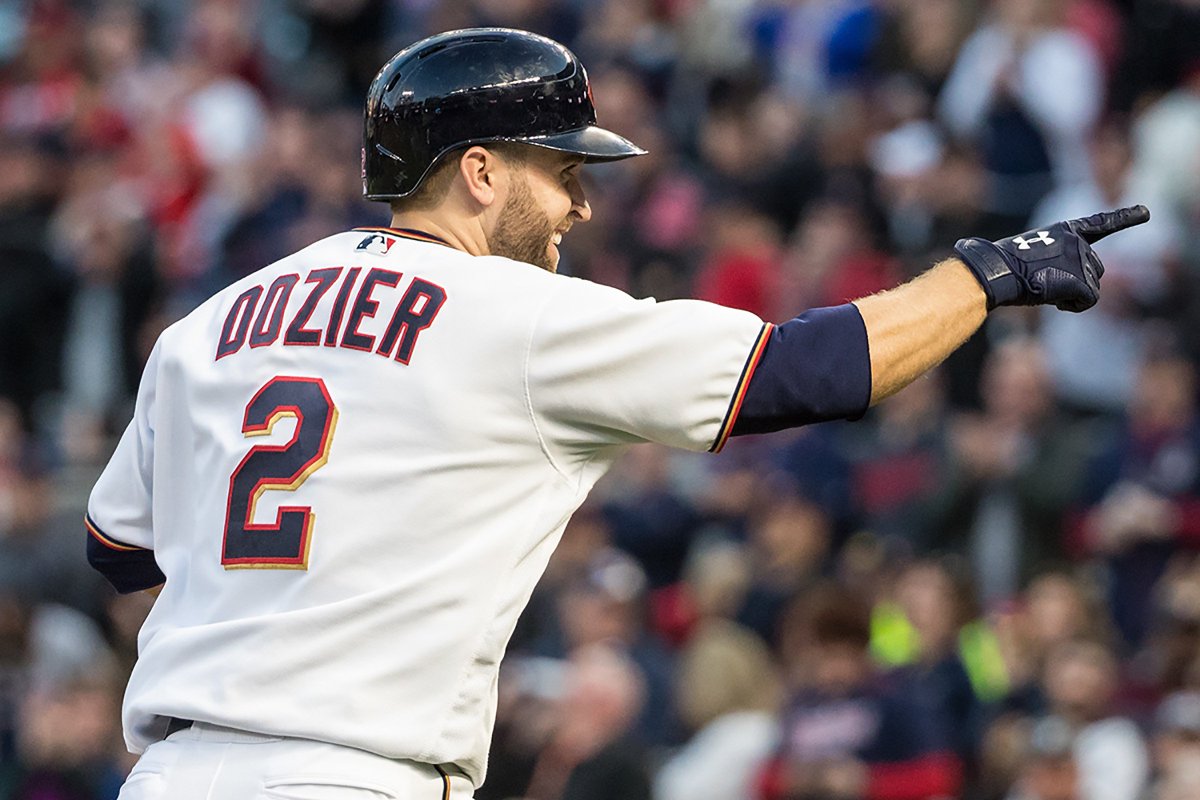 Twins's tweet photo. Thanks for everything you’ve done for the #MNTwins organization over the years, Doz! Best of luck on the West Coast. https://t.co/TbPsfQxIqW