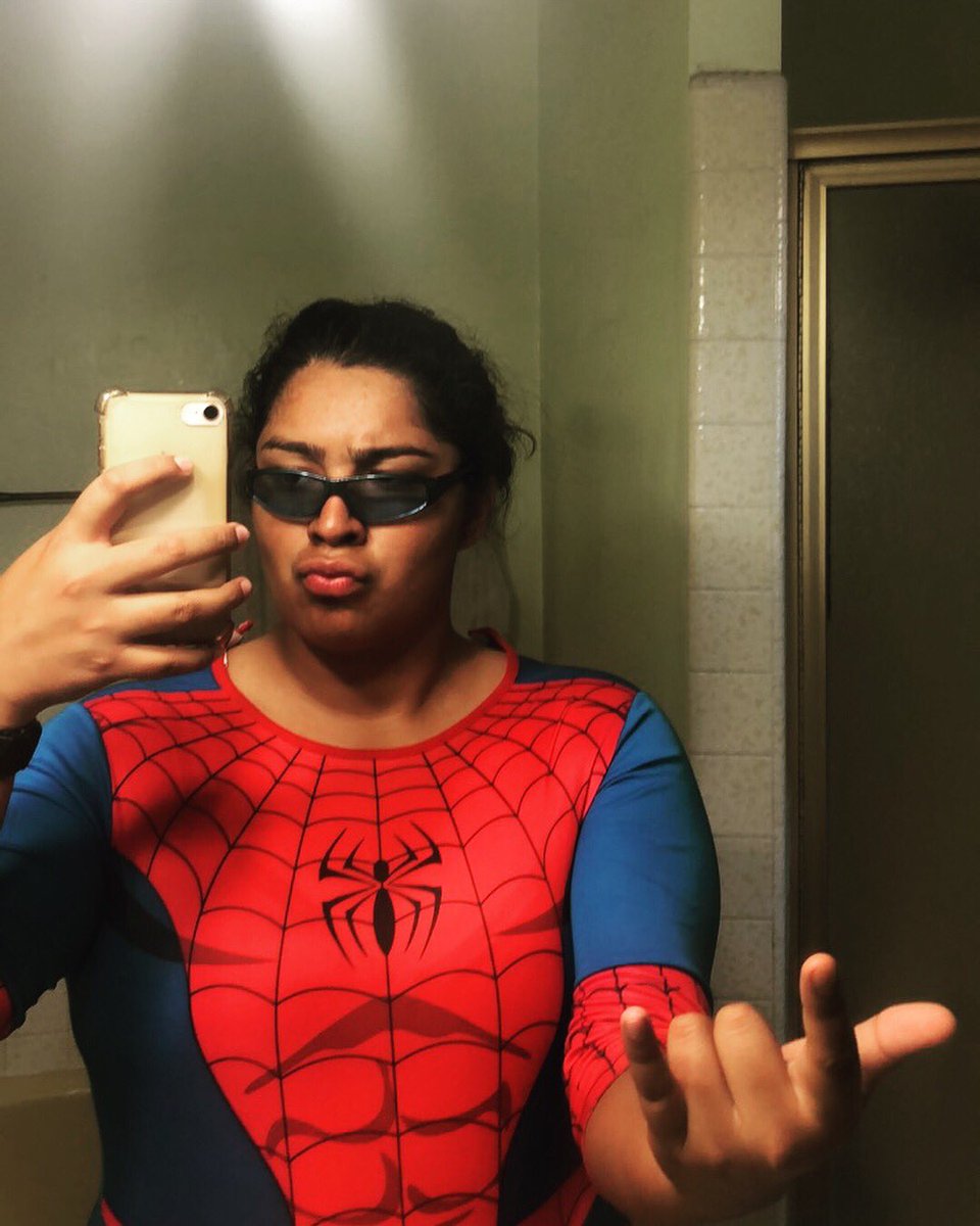 rebeccagomez05's tweet photo. It’s Wednesday my dudes https://t.co/Y5TTBmvNwZ
