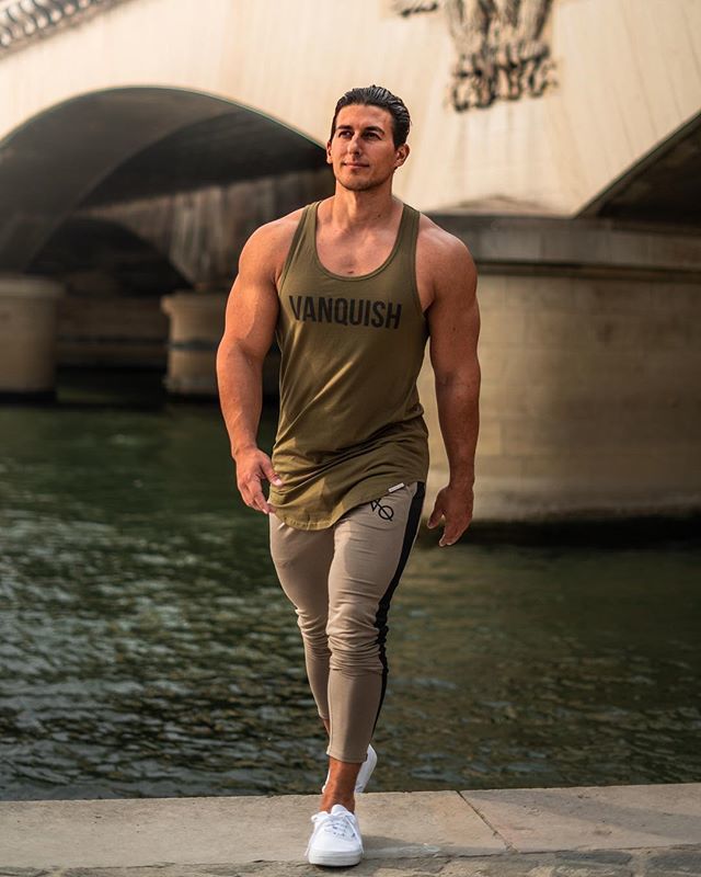 Vanquish fitness hotsell joggers