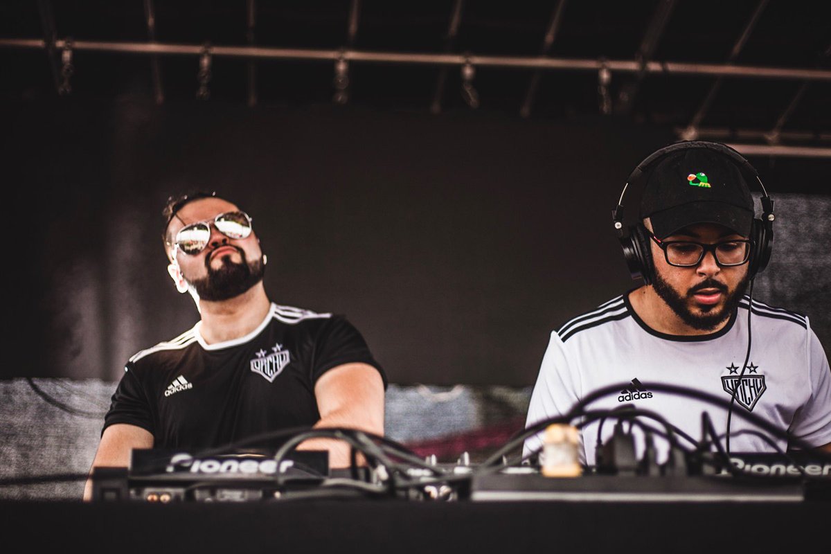 VrchuOfficial's tweet photo. We do this for you guys. And we promise we won’t stop. #VRCHUSEASON https://t.co/o4bwWa7NbJ