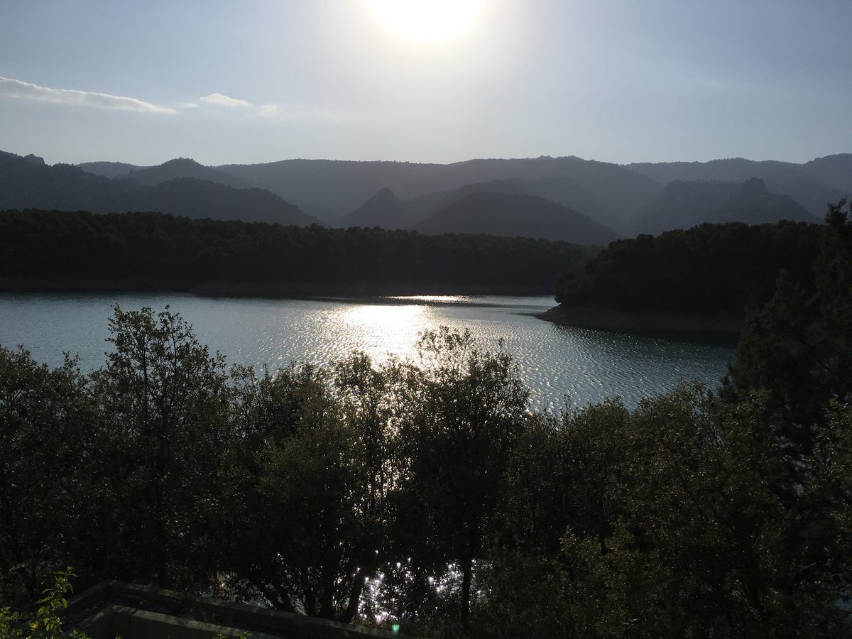 jaenturismo's tweet photo. Venir a Jaén siempre es buena idea, aunque te surja de un inesperado y difícilmente calificable tuit que se hace TT por esas cosas de la vida. Disfruta de la historia, de un territorio maravilloso, de una gente que te enganchará, de una gastronomía única,..Jaén, Paraíso Interior https://t.co/jr98kLls4I
