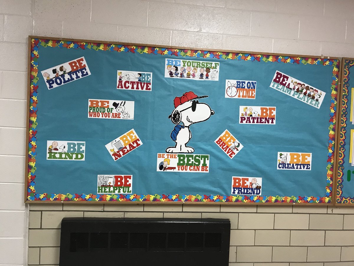 CMA_DocLewis's tweet photo. August 1st ...First day back for our NMS teachers! So excited... Welcome back 6th grade team!#RangerReady#RangerNation #Academicallyfocused
#SocialEmotionalLearning
@Haunb3_14 @LIL_BossBaldwin https://t.co/39zv41sQTX