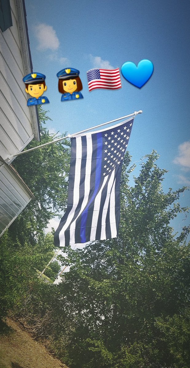 alifisher2019's tweet photo. To the person that came up to my house and tell me to take this flag down and burn it. I hope you burn in hell. #BackTheBlue #copsdaughter https://t.co/2RmaxvWoTJ