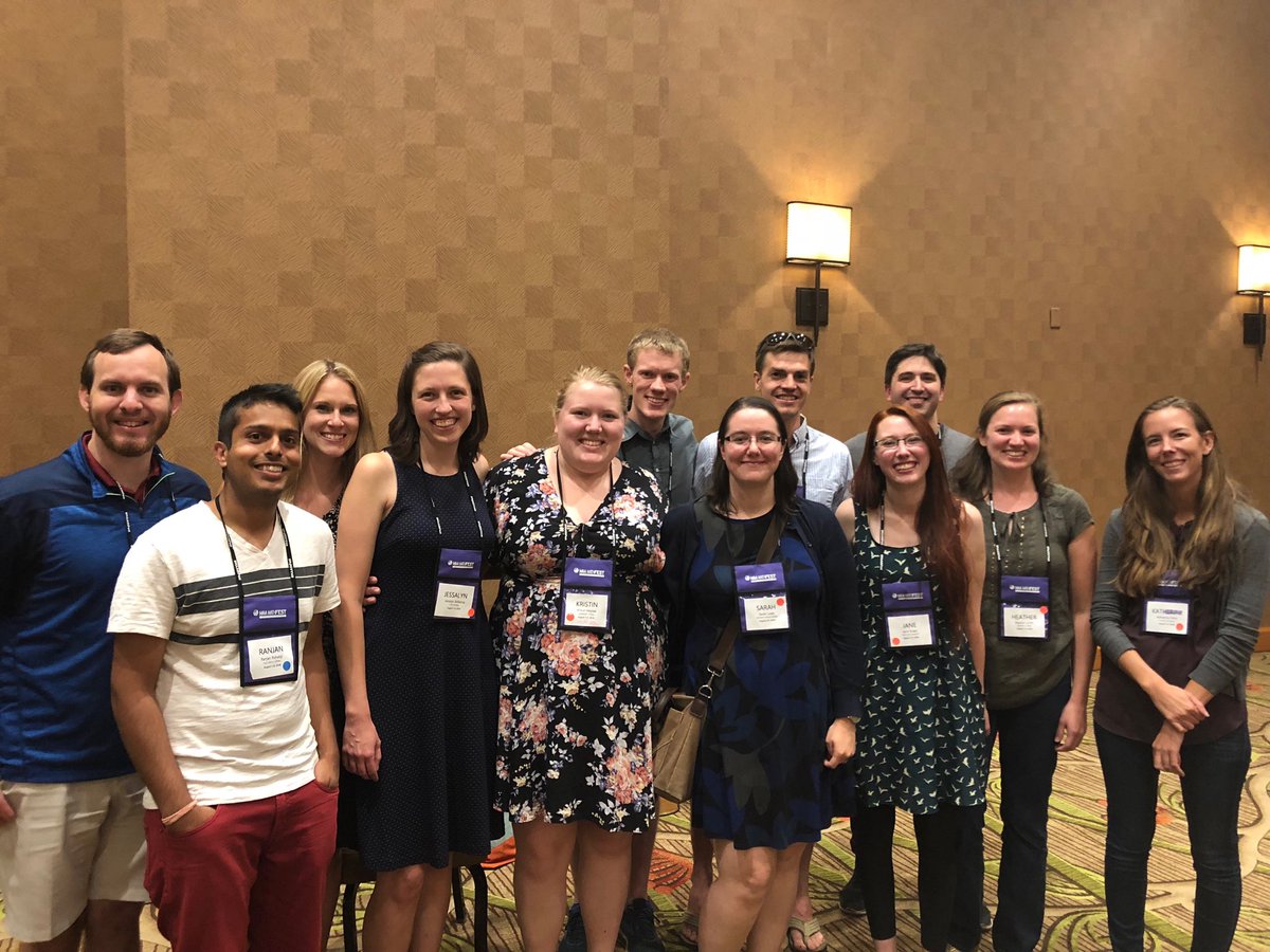 kristinheysse's tweet image. #grwc friends at #MAAthFest #projectNExT! This one is for you, ⁦@Graph_theorist⁩