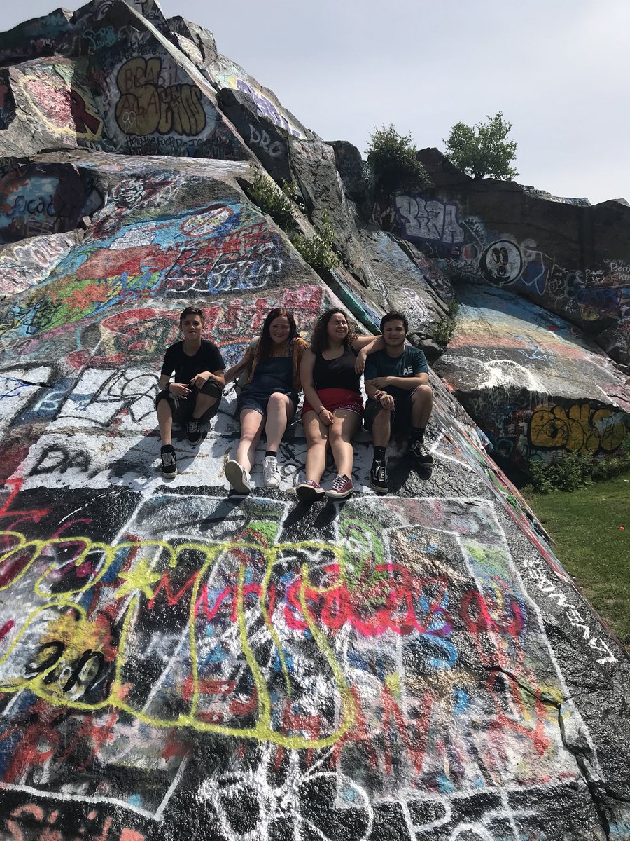 abbyxporter's tweet photo. made so many jokes about jumping and then almost fell off big yikes
-
#selfieforseb
@sebtsb https://t.co/ciCxQU6s7H