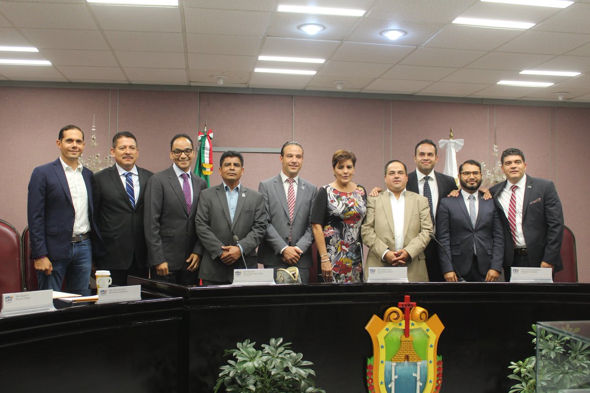 La LXIV Legislatura de <a href="/LegisVer/">Congreso de Veracruz</a> instaló la Diputación Permanente que fungirá durante el segundo receso del Segundo Año de Ejercicio Constitucional.