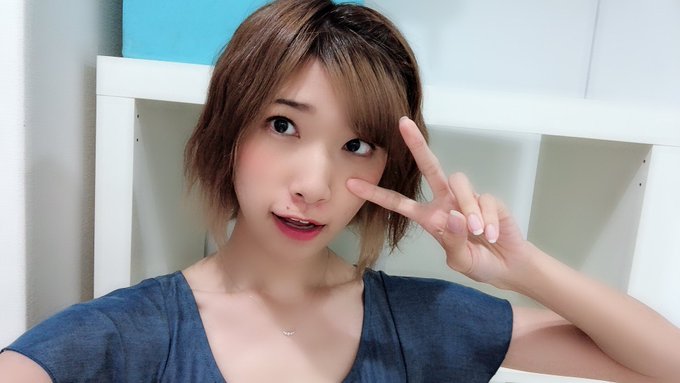 森川彩香のtwitterアーカイブ 18年8月1日 Arkaibu Project48