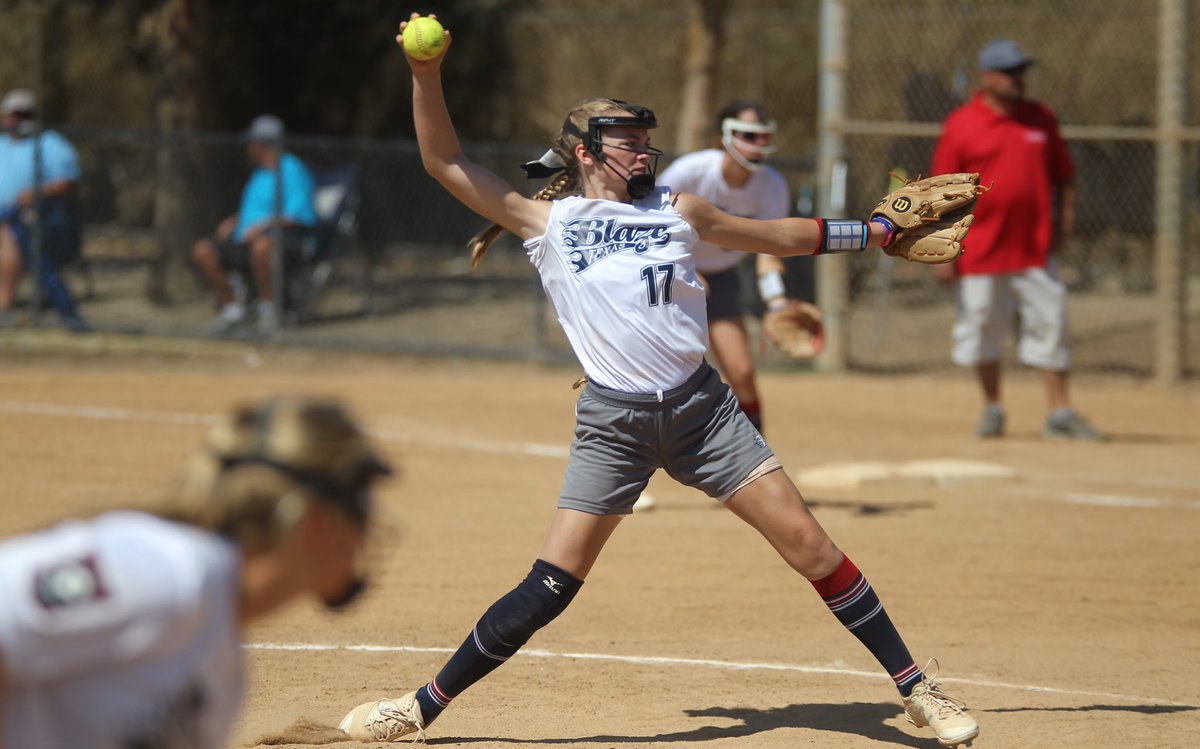 patricktakk's tweet image. On field 3, #TXBlaze leads #Firecrackers-Brashear-Thornburg 5-2 in the bottom of the fourth of #WinnersBracket action. @Socalsidelines #PGFNationals @PGF_Network #14UPremier