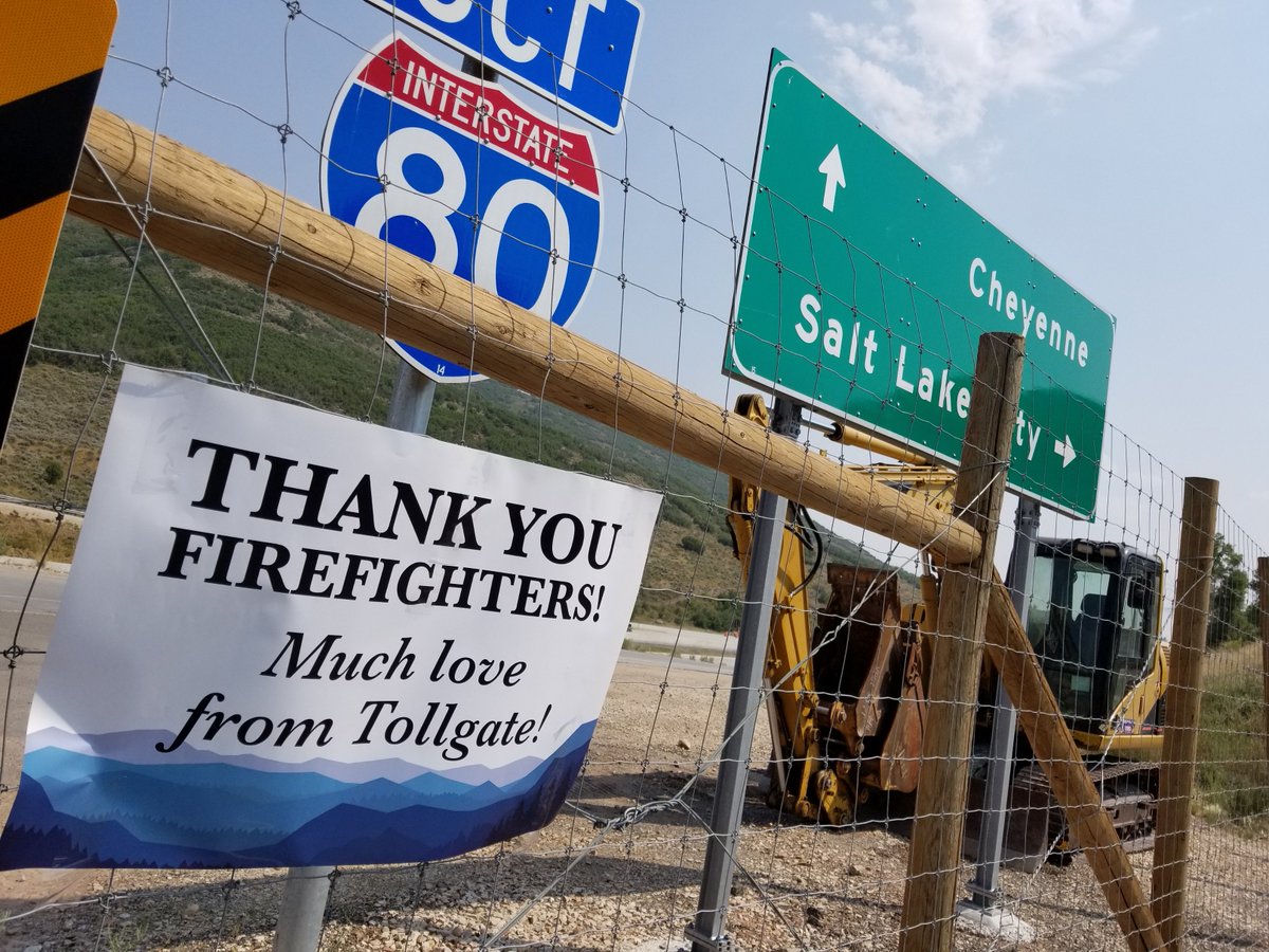 SummitCountyUT's tweet photo. Special message to #firefighters, from #Tollgate community: #TollgateFire #ThankYou #SummitCounty https://t.co/jSYiDX2bE4