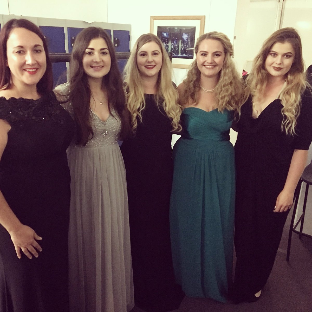 <a href="/RWCMD/">Royal Welsh College of Music & Drama</a> graduates and current students backstage at <a href="/swap_ra/">SWAP'ra</a> <a href="/operahollandpk/">Opera Holland Park</a> #SWAPraGalaOHP #SWAPraChorus <a href="/bethmoxon/">Beth Moxon</a> @ClaudFranDam @RachelKatieGray <a href="/RosieRowell1/">Rosie Rowell</a> what an amazing evening!