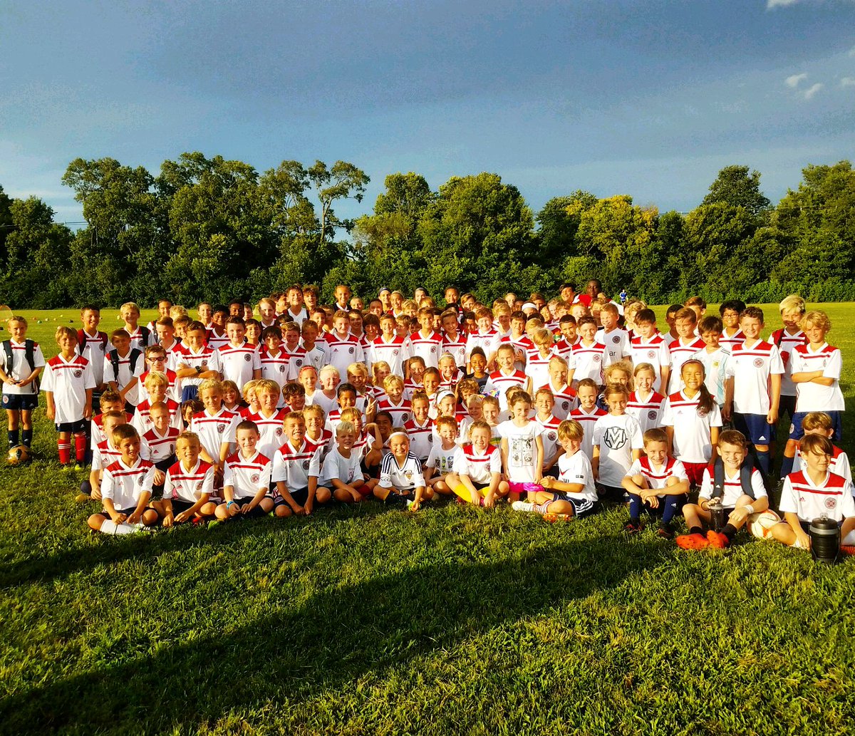 KYFireJrs's tweet photo. Twas a beautiful evening for some soccer and the over 150 players that joined us for tonight's preseason camp!

Two more days of camp this week then we officially kick off the 2018-2019 club season on Monday!! https://t.co/kzVL1DZnZV