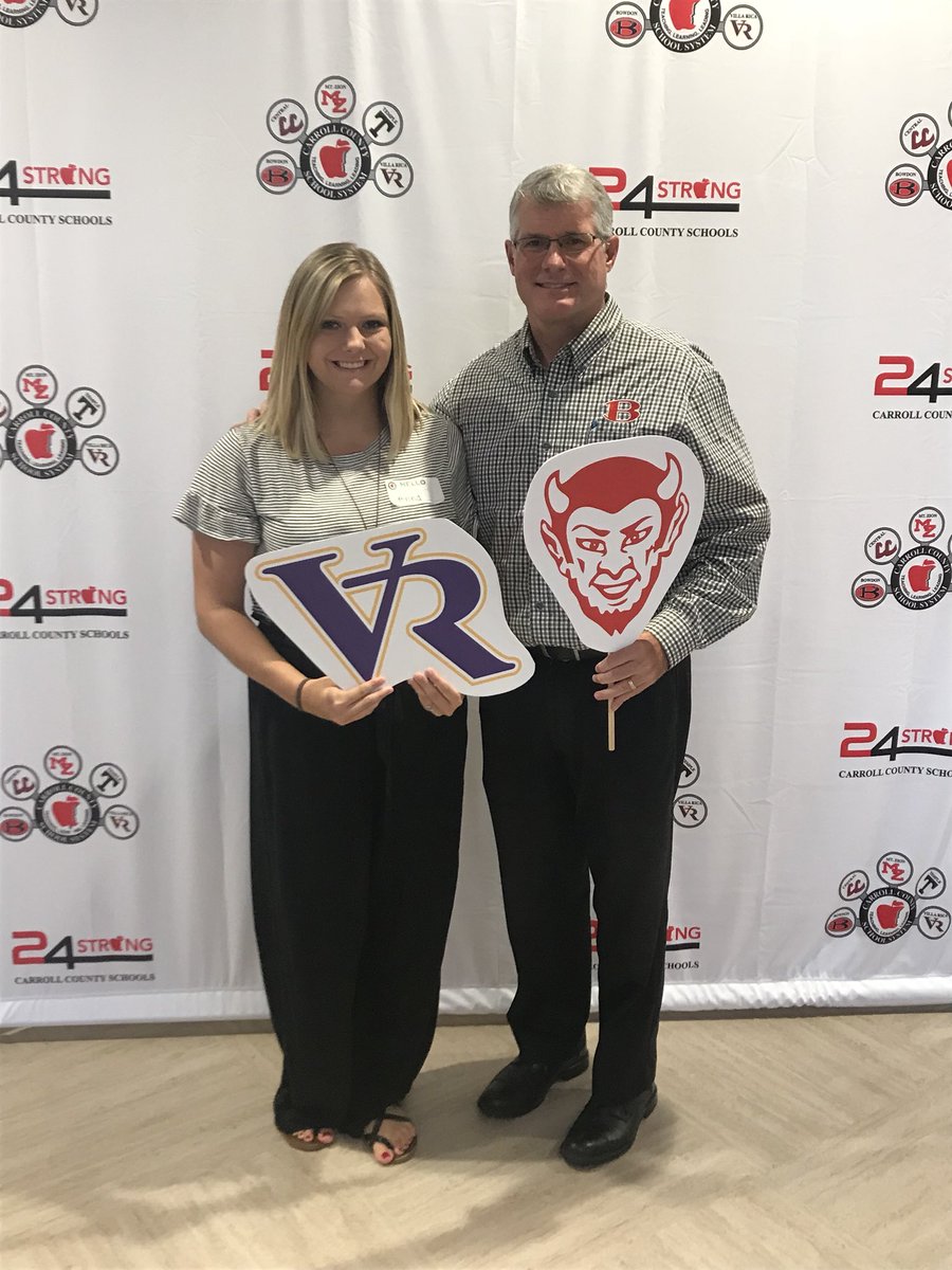 BowdonMiddle's tweet photo. Very excited to see my daughter beginning her career at VRE where I began my principalship 18 years ago...the tradition continues! #24strong #bowdonstrong https://t.co/u9nuWglNMp