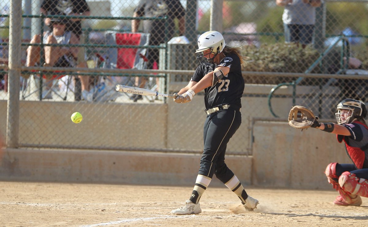 patricktakk's tweet image. In the top of the 5th, @SDRenegades2003 leads #AmericanFreedom 3-0 in #WinnersBracket play. @Socalsidelines #PGFNationals @PGF_Network #14UPremier