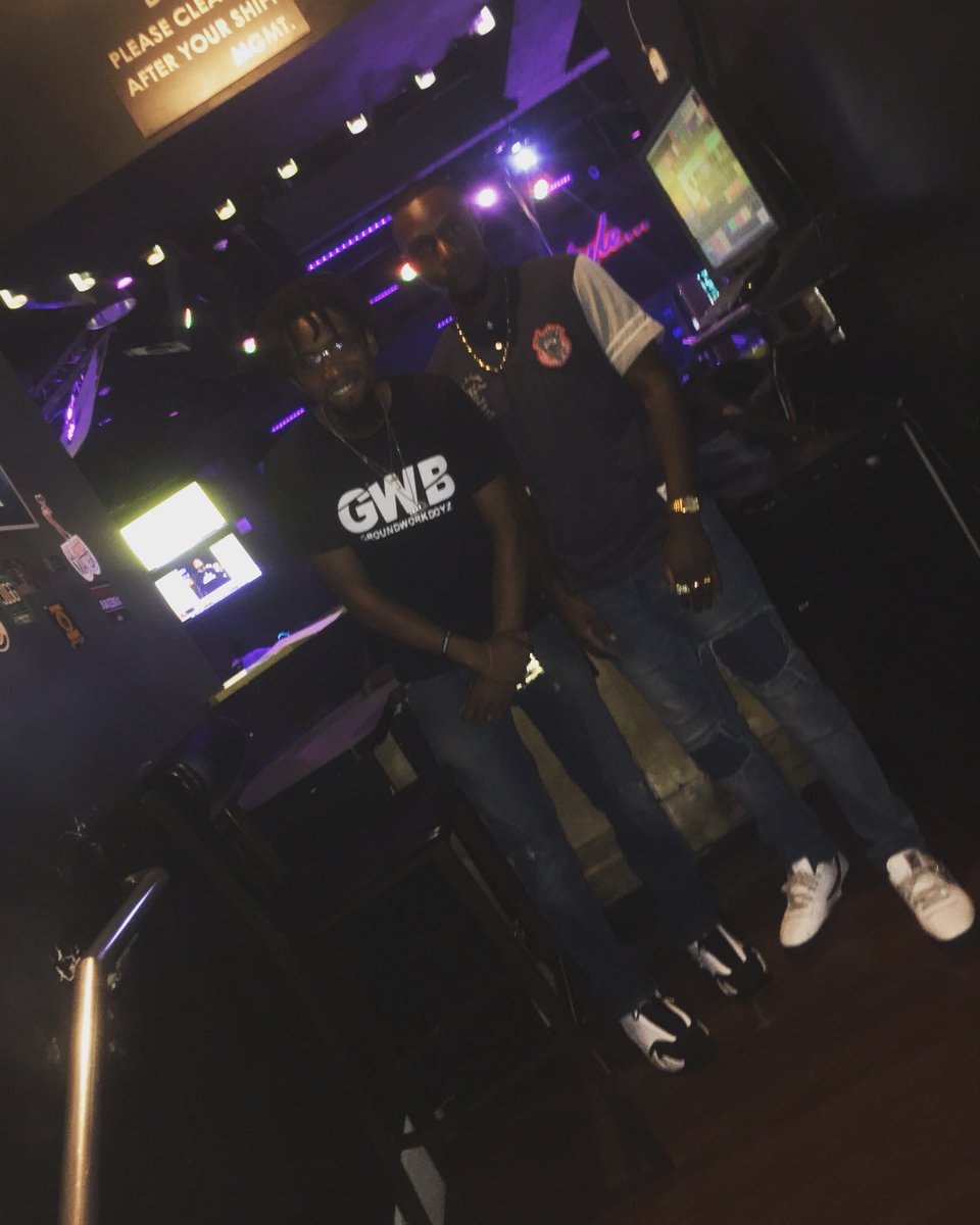 Hollywoodyoo's tweet photo. Lucky me or Lucky C 🍀 @DJLuckyC #G5Flow #HappyHour #StripClubFlow https://t.co/fDhtod4Ld0
