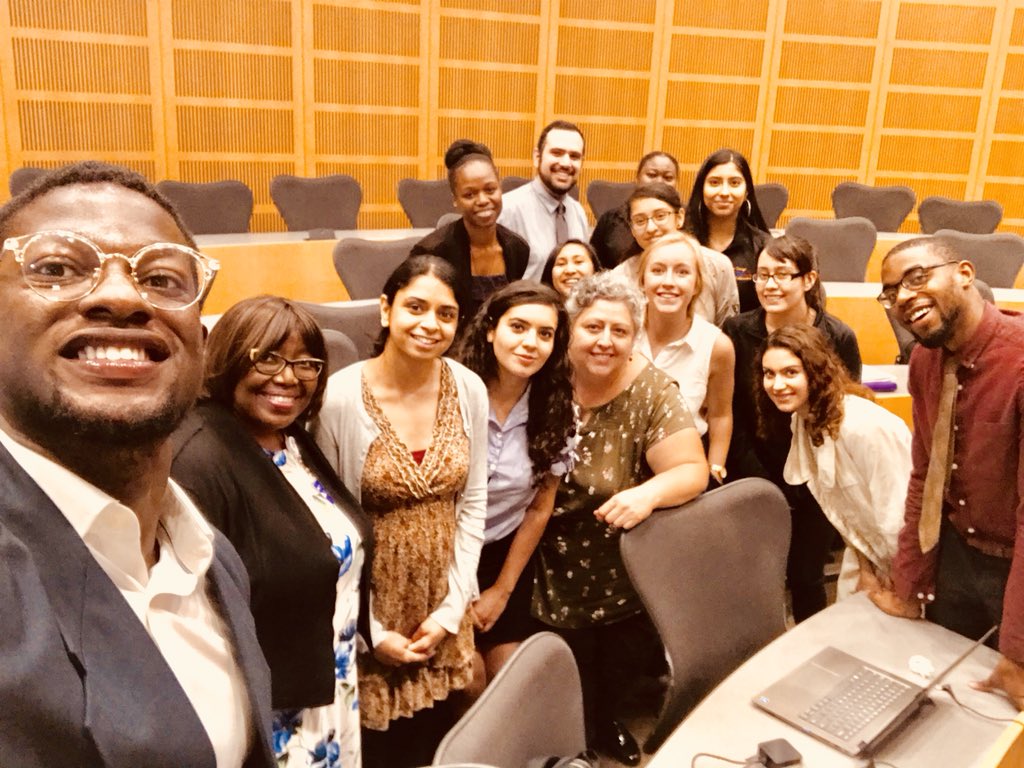 DrJuneJD's tweet photo. Isn’t mentoring simply wonderful? Honored to meet the 3rd cohort of scholars who will change the world. Enjoying my time with @chicagochec Summer Scholars @LurieCancer @NUFeinbergMed @UWCCHE @DrJuneJD https://t.co/kmrZkfWwQ8