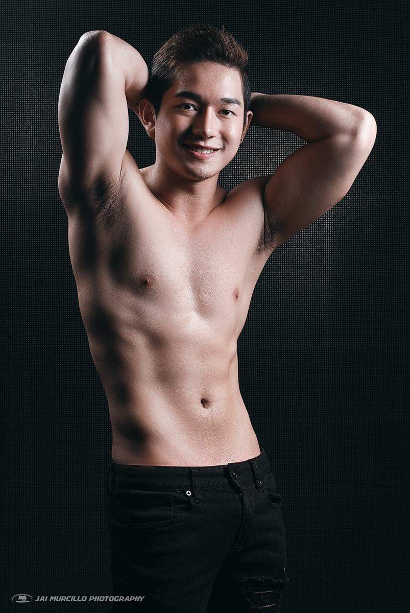 J_o_n_Ass's tweet photo. The handsome #SimonAbrenica.
#PinoyTopless #PinoyHotDaddy https://t.co/x7BI2NGePp