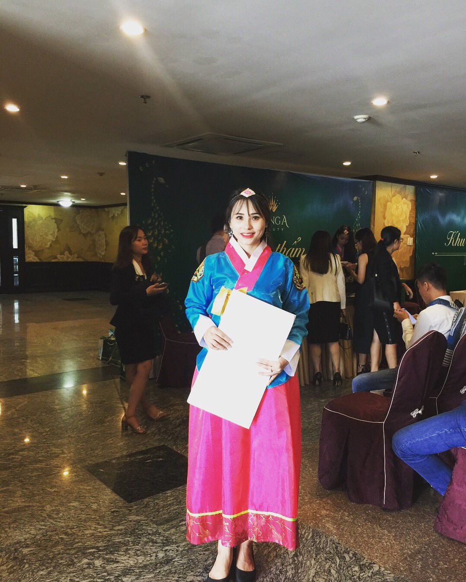 One_Opera_Hotel's tweet photo. 🤗 Get it beauty 🤗
#visit #visitor #travelling #traveller #hotel #beach #city #summer #vacation #conference #MICE #event #wedding #trip #holiday #ONEOPERA #DANANG
Contact us:
☎️+84 236 222 33 44
📣 Hotline: 0901 944 849
✉️ info@oneopera.vn 
🌏 https://t.co/CbB0KATwZS https://t.co/3wQIz5efgA