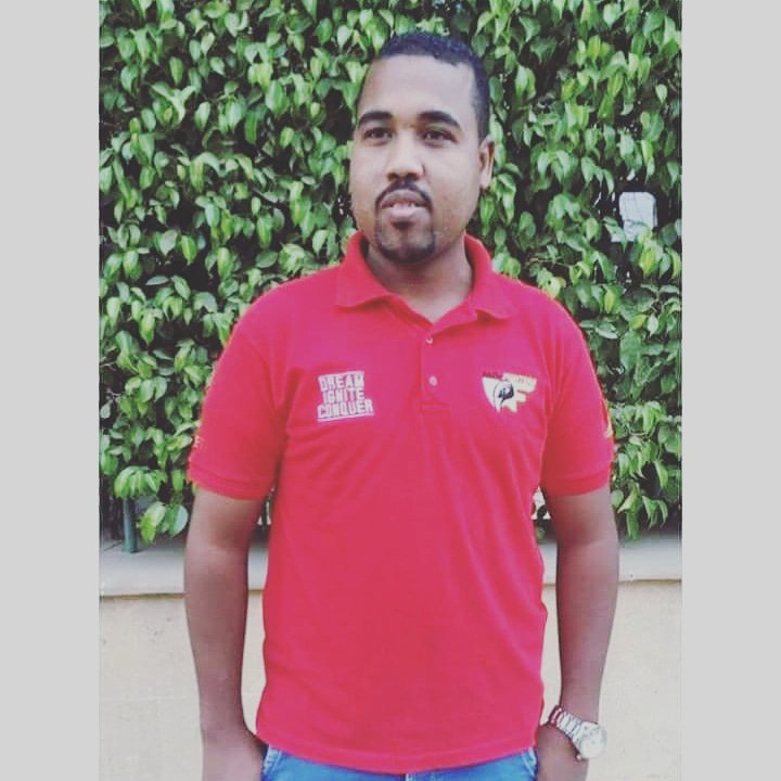 ImOhhey's tweet image. They said he look like "Mitsubishi Mercy"