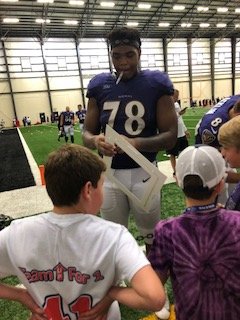 TeamUpFor1's tweet photo. Team Up For 1 - Ravens Day 2018 https://t.co/4uQj4n5m6c
