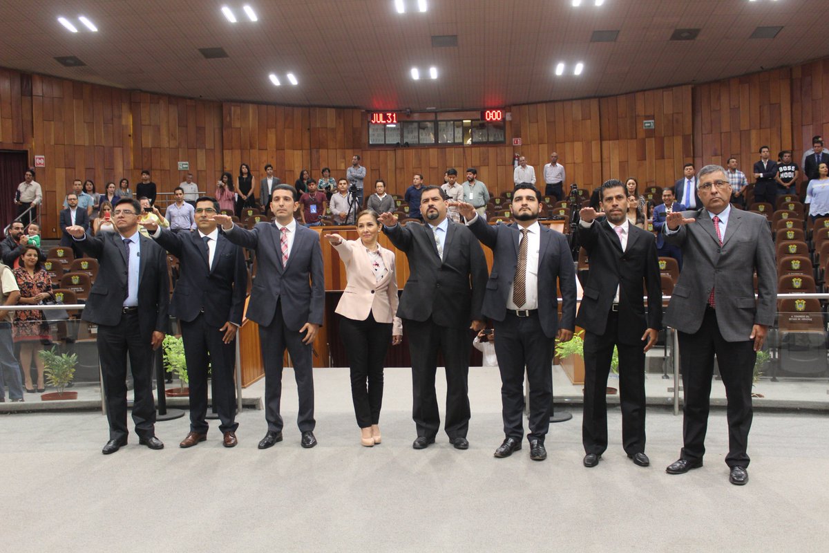 Durante la Decimocuarta Sesión Ordinaria la LXIV Legislatura nombró a titulares de ocho Contralorías Internas