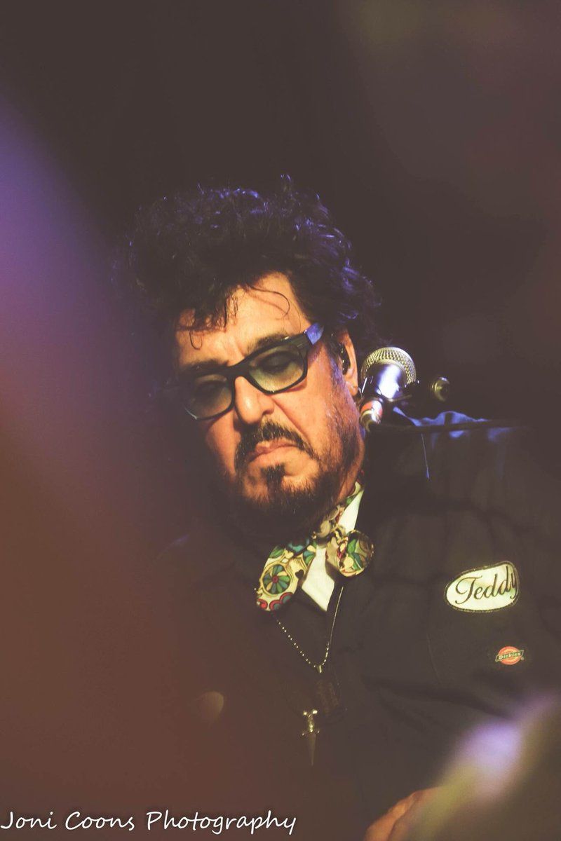 Divababie's tweet image. Due to tall people standing in front of me I didn’t get many pics but here are my top three of @TheBoxmasters    @BoxmasterJD #boxmasters