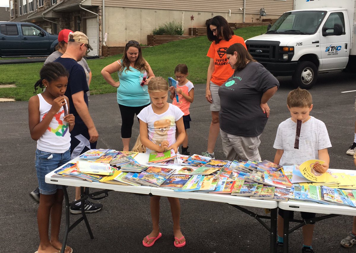 conewagonesd's tweet photo. Great seeing some of our Bobcats and their parents at our Block Parties this evening! https://t.co/N158Yflrz9