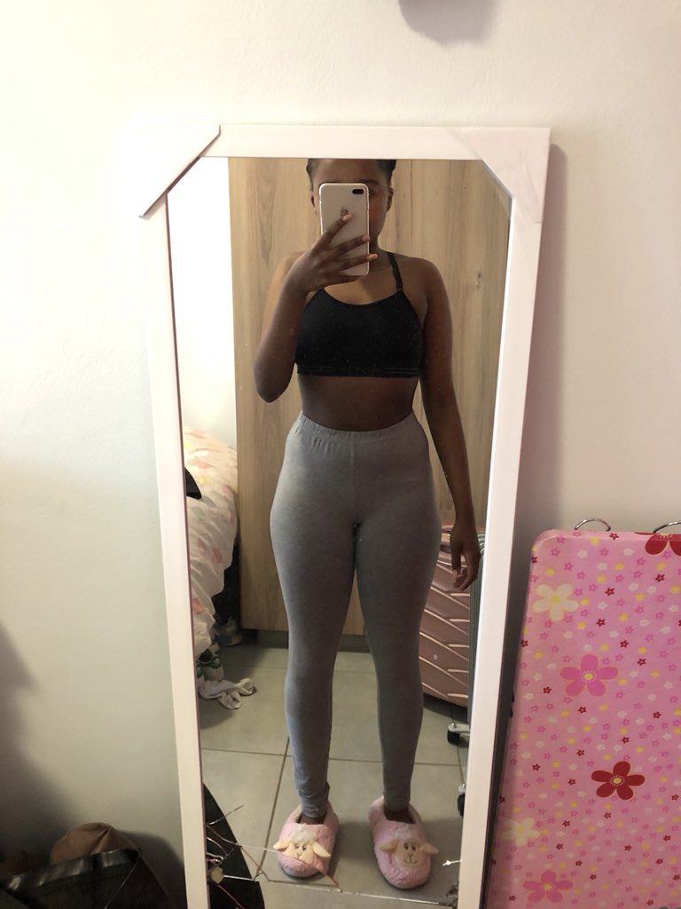 sivi_ma's tweet image. I will be joining @TkMatakanye , @kuhlesilevu  on the ab challenge 💃🏾💃🏾 #30dayabchallenge