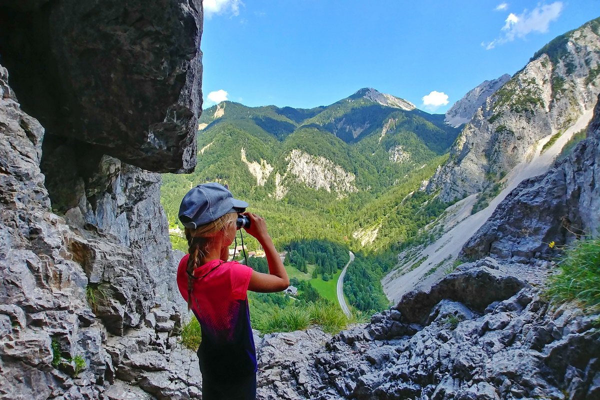 Avtokampi's tweet photo. Kamp #Podljubelj je odlično izhodišče za družinske pohodniške izlete npr. #Prevala in #Kofce - https://t.co/tUr3WngHZ2
@visit_trzic @SloveniaInfo #ifeelsLOVEnia #izlet @planinskazveza https://t.co/2anCWrNShq