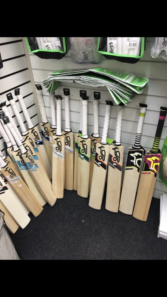 HawkesSports's tweet photo. Show this tweet or quote #HS25 to receive 25% off cricket equipment, bags and footwear in store!! This offer is for a limited time only. T&Cs apply https://t.co/XNI8li7IaU