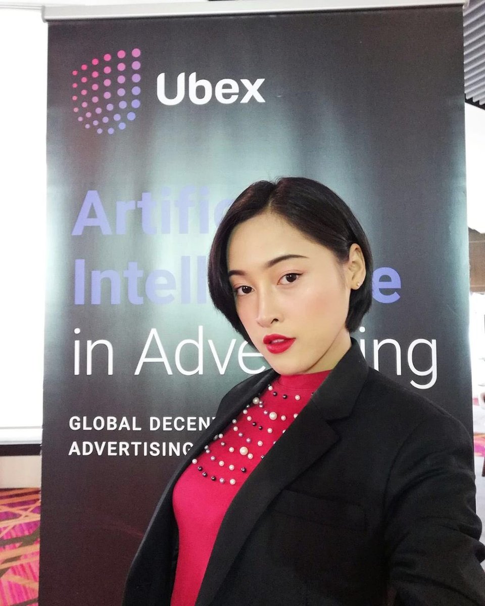 Ubex_AI's tweet photo. Rassamimarn Thanasap, Ubex Country Manager in Thailand at the Hybrid Summit 2018 in Bangkok, Thailand
#ubex #bangkok #thailand #Advertising #summit https://t.co/8b8fWAELYk