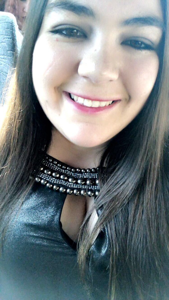 alyssaaaflip's tweet photo. I #SpreadMyLight by working on myself everyday to be the best person I can be, using my voice & by being there to help others when they are in need! Thank you @LaurenJauregui for being one of the main reasons I am confident in myself! I love you with all my heart 💕✨ https://t.co/EZ4z2Wo5ii