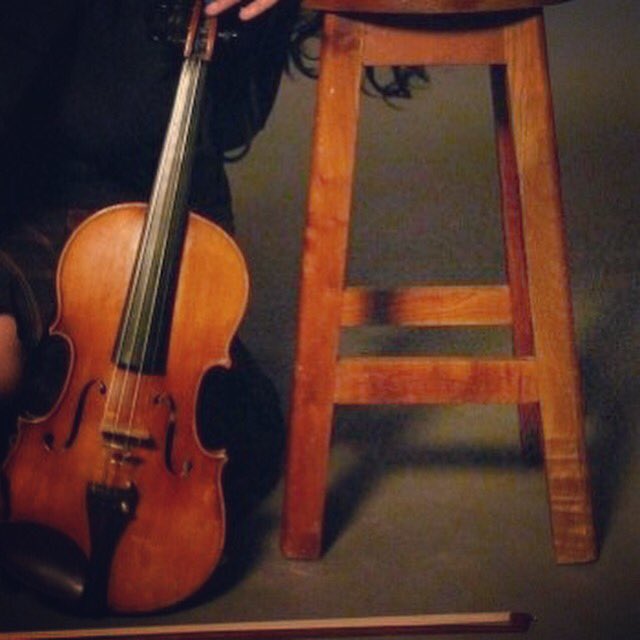 CelebraEnsamble's tweet photo. Clases de violín y piano. 
Todas las edades.
Aprovecha nuestros descuentos mensuales! 
Llámanos: 312-6943327
#bogota #clasedeviolin #clasedepiano #violin #piano #musicclass #lamacarena #teusaquillo #bosqueizquierdo #music #bogotamusical #escuelademusica https://t.co/3TRwa5kK7f