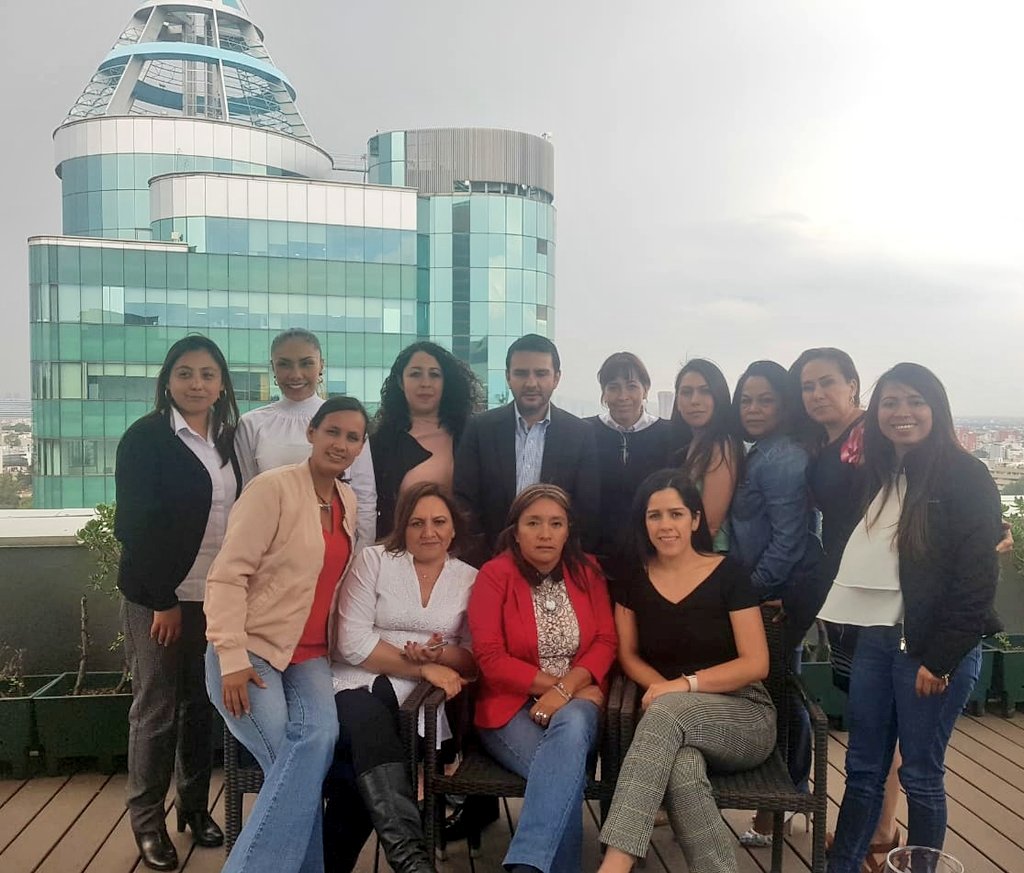 YeseniaMtzPlata's tweet photo. Todos los logros y oportunidades generadas para el Campo Mexicano comienzan con el esfuerzo de un gran equipo de trabajo #ECENM con el Subsecretario y Directora de Desarrollo Rural de la @SAGARPA_mx generando cambios para el sector rural @BaltazarxTam @sm_chavarria @MujeresCampo https://t.co/irr17IphS8