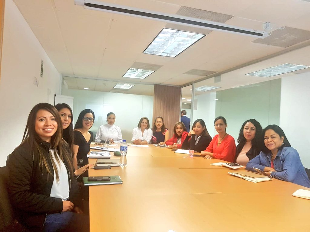 YeseniaMtzPlata's tweet photo. Todos los logros y oportunidades generadas para el Campo Mexicano comienzan con el esfuerzo de un gran equipo de trabajo #ECENM con el Subsecretario y Directora de Desarrollo Rural de la @SAGARPA_mx generando cambios para el sector rural @BaltazarxTam @sm_chavarria @MujeresCampo https://t.co/irr17IphS8